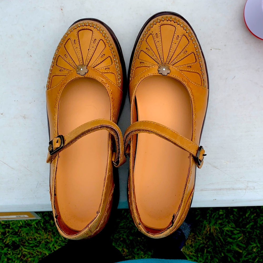 Dr. Comfort Mary Jane shoes